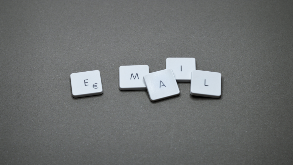 Best Shopify Cross-Selling Techniques - Post-Purchase Emails.
