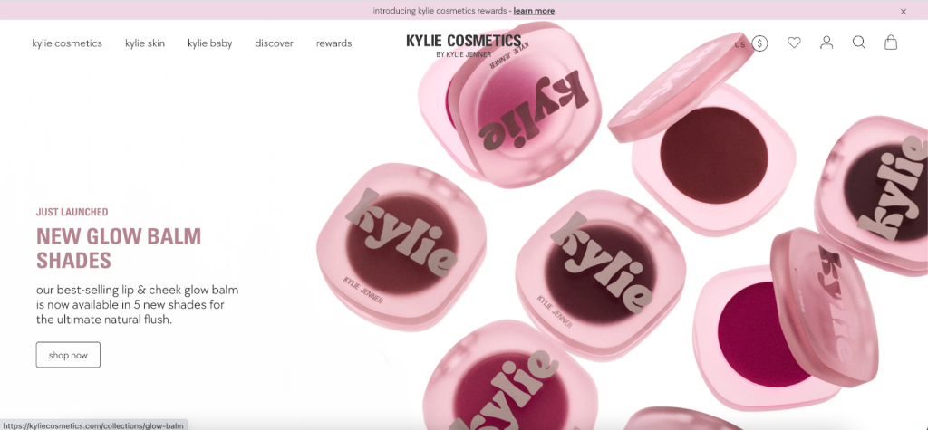 Rotating Announcement Bar by Kylie Cosmetics.